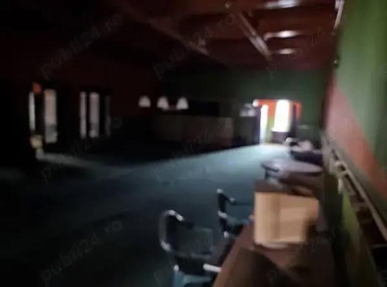 A10 2 spatii comerciale ultracentral in Bacau spre inchiriere - 5