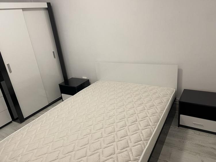 Apartament cu 2 camere semidecomandat în Ferentari