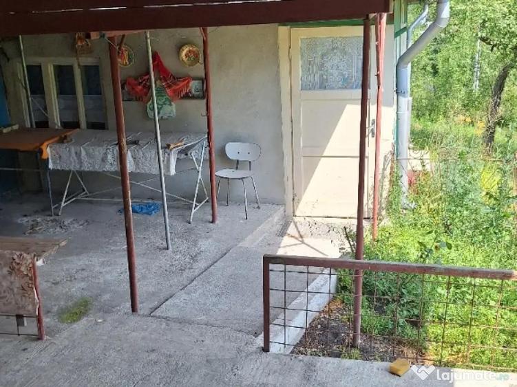 De vanzare casa teren 6000mp sat Tioltiur com. Cornesti jud. Cluj - 7