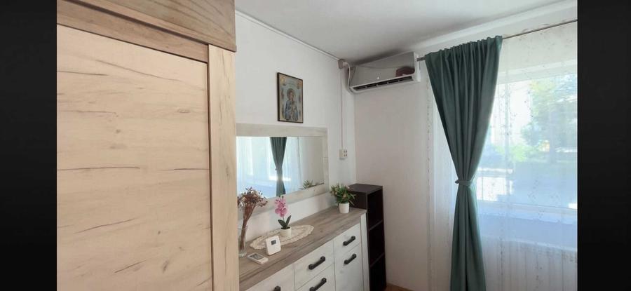 Apartament semidecomandat în Neptun