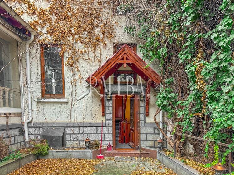 Casa | HoReCa | Curte intima 210mp | Universitate - 2