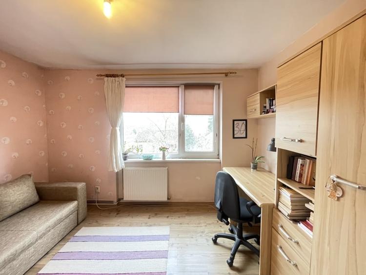 Apartament Deosebit, semidecomandat  cu garaj in curte - 4