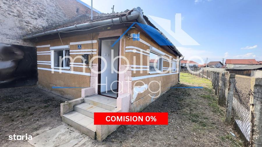 Casa de vanzare Ha?eg, Str. Teilor | Zona centrala | Teren 488 mp - 2
