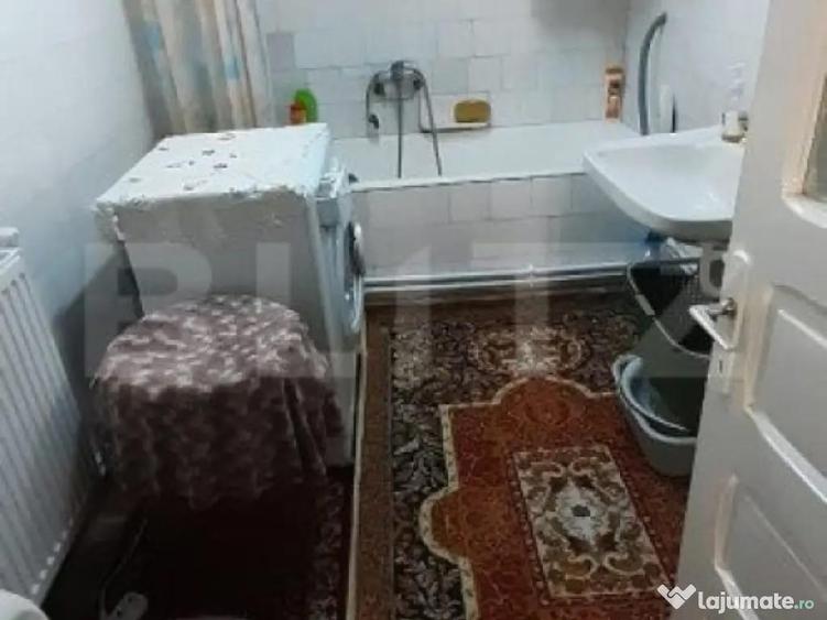 Casa de vanzare, cu 3 camere, 138 mp, zona Calea Domneasca - 12