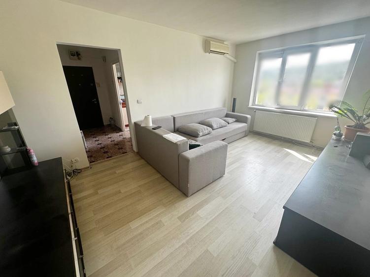 Apartament cu 3 camere, 70mp, Alexandru - Piata Voievozilor. - 2