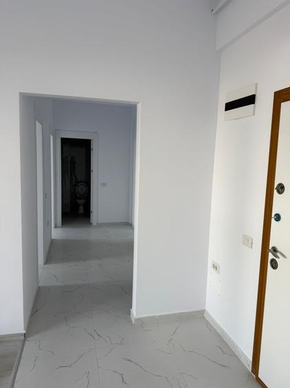 2 cam Fundeni- Dobroesti  prima inchiriere totul nou parcare - 2