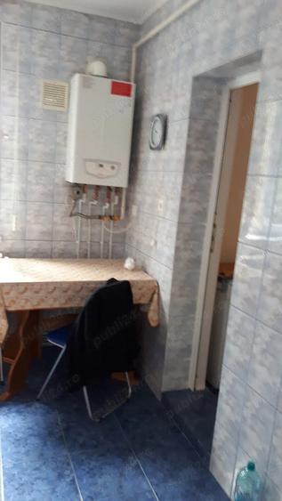 Inchiriez apartament 2 camere - 10
