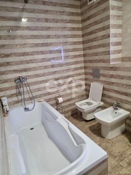 Apartament de închiriat – 4 camere, decomandat – Tractorul, Brașov- 120 mp. - 8