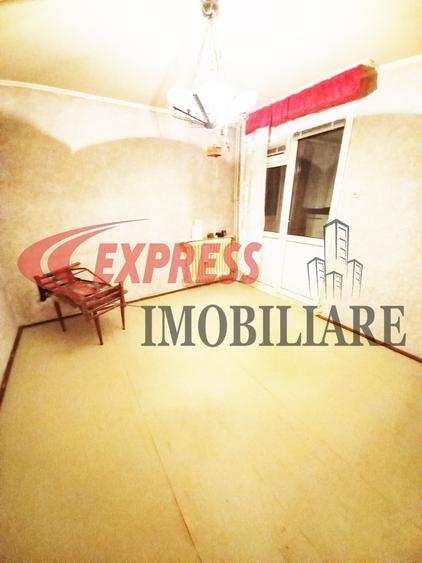 Titan, 1 Decembrie 1918, Penny - 1