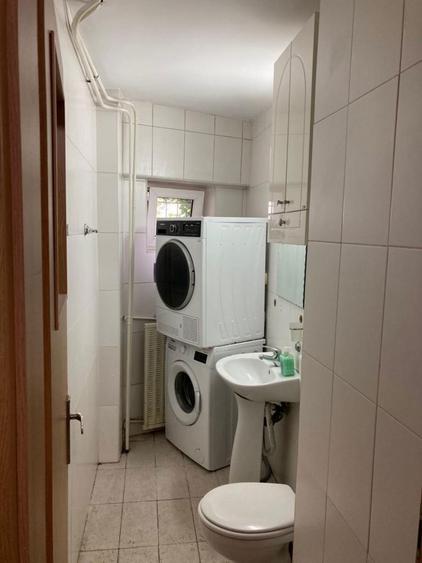 Inchiriez ap 3 camere 2 bai parcare 2 holuri debara 82 mp complet mobilat utilat - 6