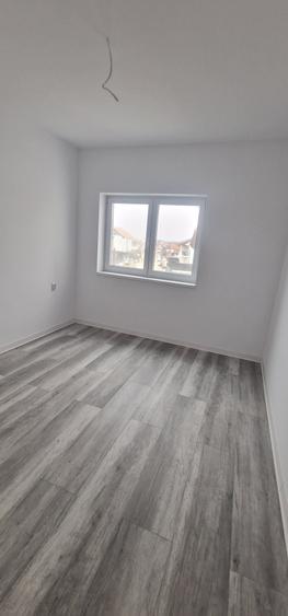 Apartament cu 2 camere la cheie Etaj 1 de vanzare in Selimbar - 8