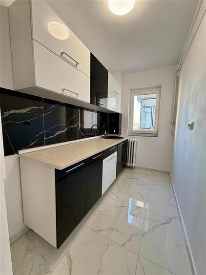 2 Camere Decomandat - Mircea Cel Batran - Etaj Intermediar - 2