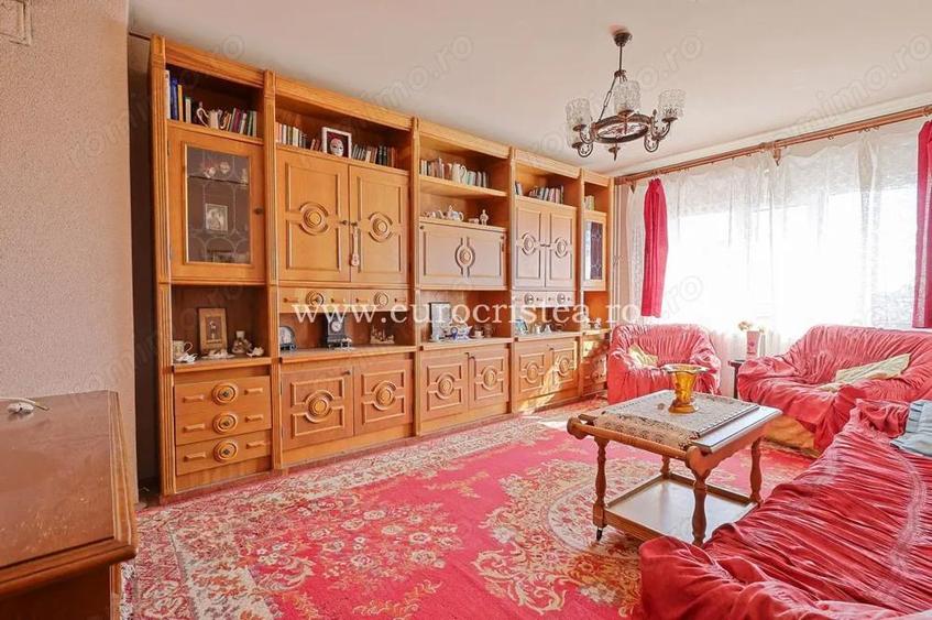 Apartament cu 3 camere de vanzare in Mangalia , ultracentral - 400m pana la plaja - 9