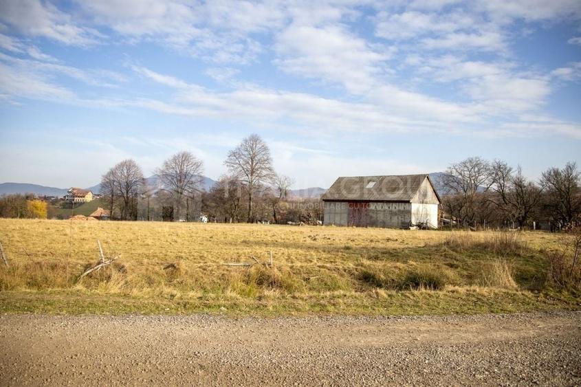 Teren intravilan parcelabil, priveliște spre munți, Sohodol, Bran - 17