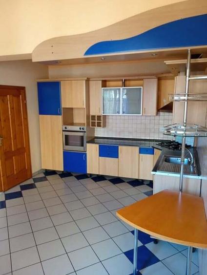 CASA 6 camere CU MANSARDA cu un design deosebit si o arhitectura futurista - 19