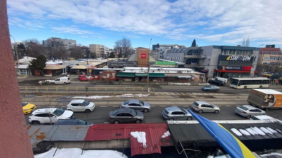 Piata Domenii - Ion Mihalache - 2