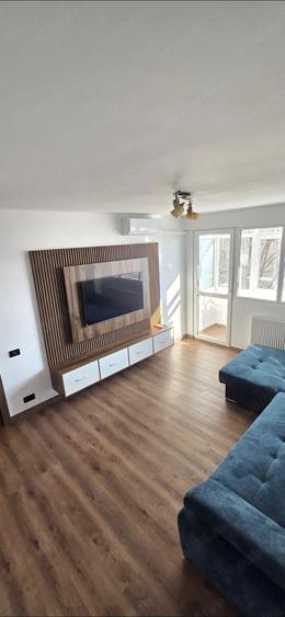 De vinzare Apartament 2 camere - 1