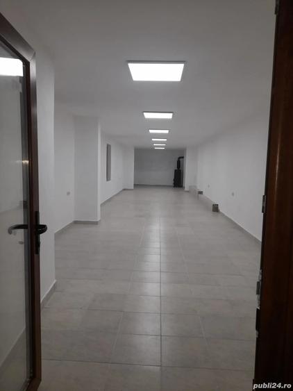 Inchiriez spatiu comercial pentru ori ce tip de activitate se poate folosi atat ca spatiu comercial - 2