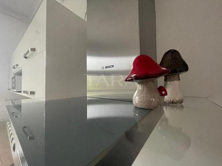 EXCLUSIVITATE. Apartament decomandat, ULTRACENTRAL. - 4