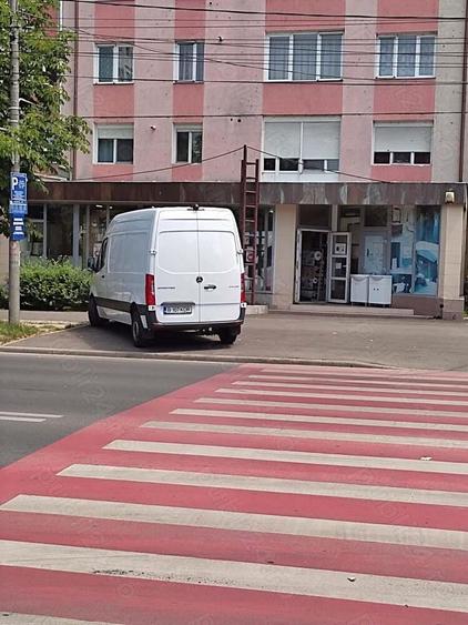 Spatiu Comercial de Vanzare - 2