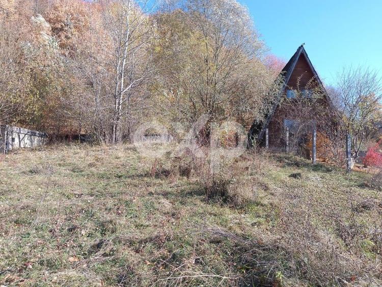 Teren de vânzare – 1250 mp Zona Românești, Vălenii de Munte - 1