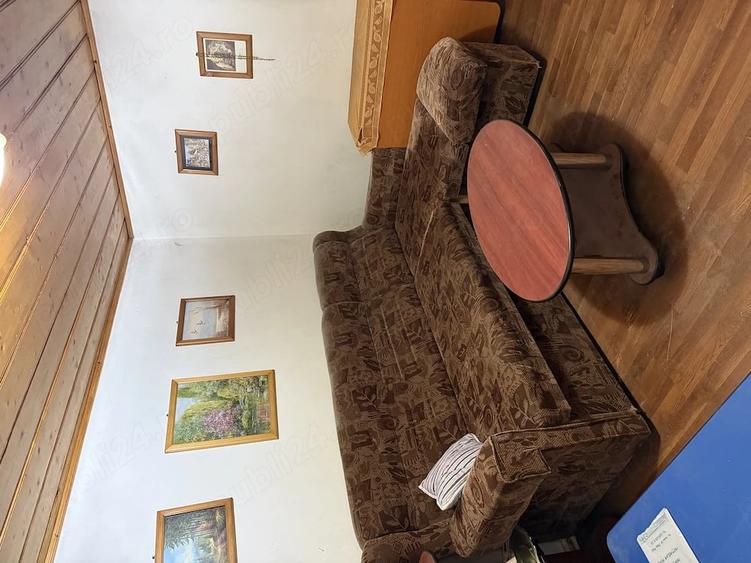 Casă cu 3 camere cu Teren 8300 Mp în Vlăsinești