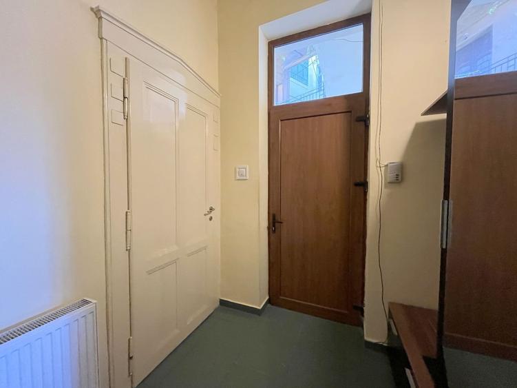 Apartament spațios, decomandat,  Neptun - 17