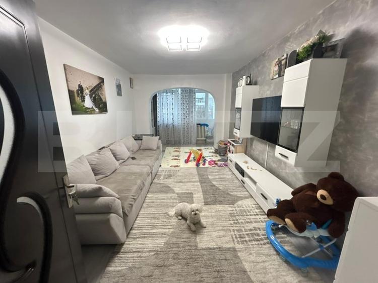Apartament 3 camere, 60 mp, zona Mircea cel Batran - 1