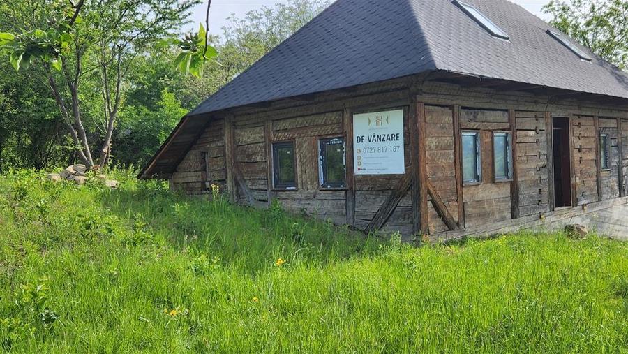 Casa Traditionala din lemn, in Bucovina! Zona Turistica - Cacica! - 1