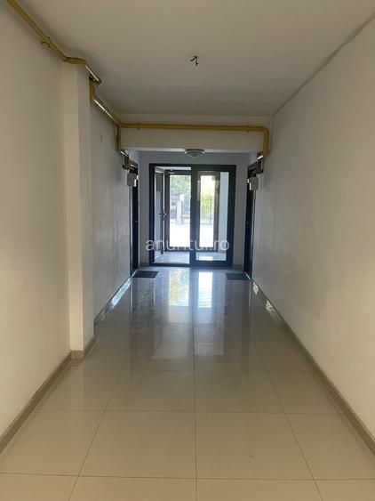 Militari Residence, Rezervelor Ballroom, garsoniera