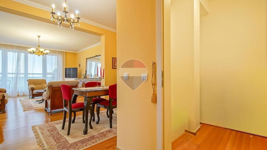Apartament cu 2 camere decomandat, mobilat în Avantgarden