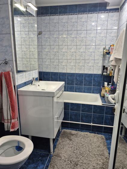 Apartament cu 2 camere decomandat în Exterior Vest