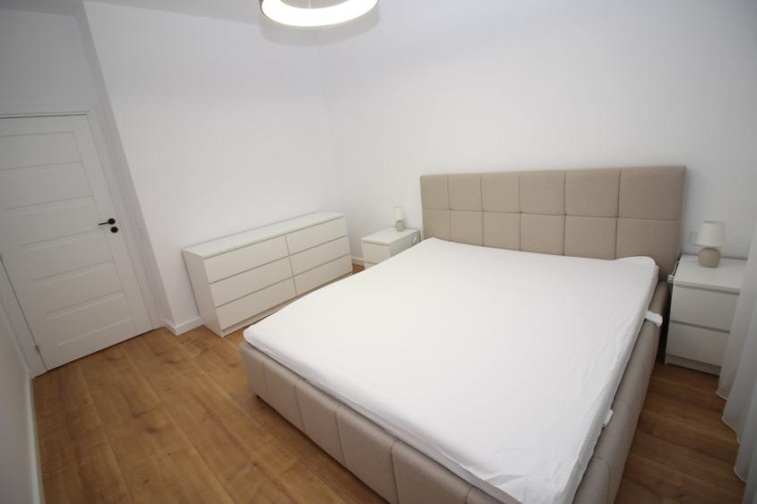 Apartament cu 2 camere decomandat în Drumul Taberei