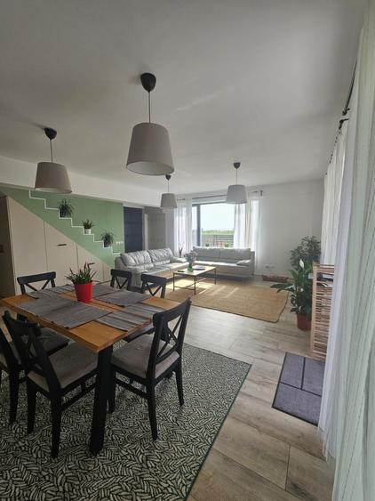 Duplex cu 5 camere cu Teren 265 Mp în Tamași