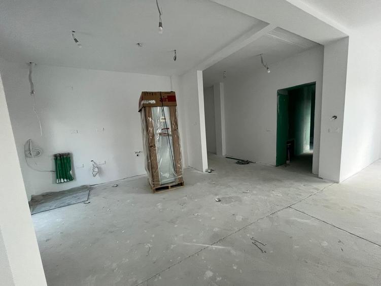 Apartament cu 2 camere decomandat în Herăstrău