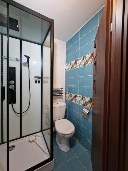 Apartament cu 3 camere semidecomandat în Brâncoveanu