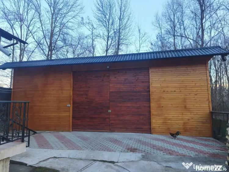 Casă cu 5 camere cu Teren 1000 Mp în Grămești
