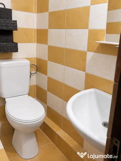Garsonieră decomandată în Central