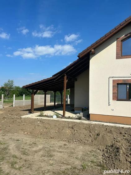 Casă cu 4 camere cu Teren 407 Mp în Central