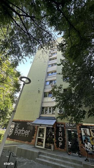 Pia?a Delfinului, Apartament 2 camere decomandat - etaj 6/10 - 4