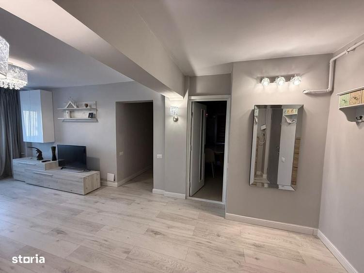 Apartament cu 4 camere decomandat în Tomis III