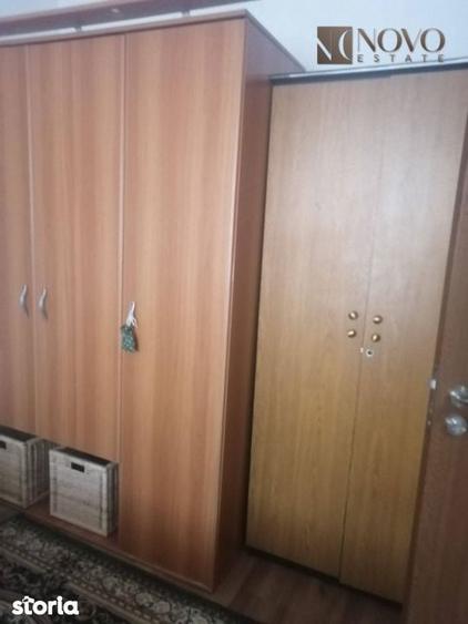 Apartament cu 2 camere semidecomandat în Tei