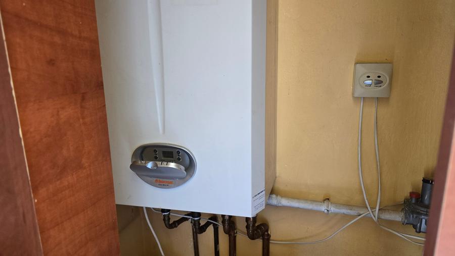 Apartament cu 2 camere decomandat în Ultracentral