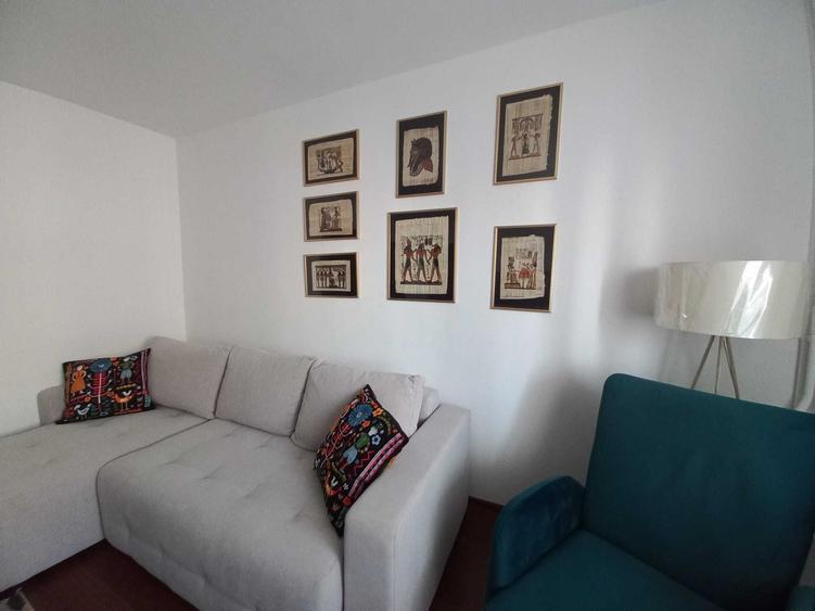 Apartament cu 2 camere decomandat în Exterior Vest