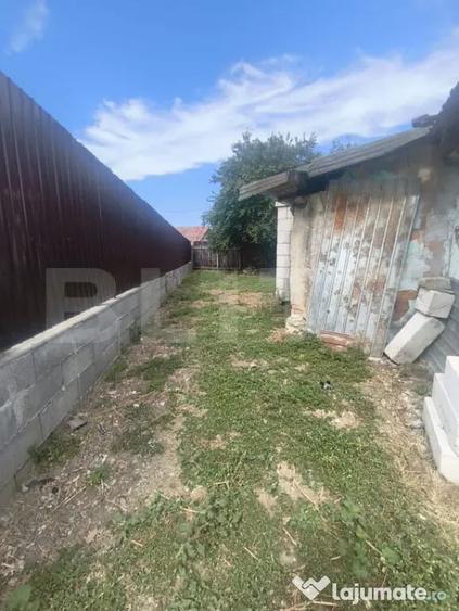 Casă cu 1 camere cu Teren 423 Mp în Central