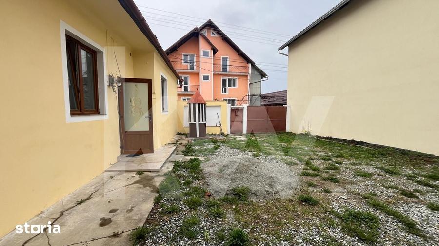 Casă cu 2 camere cu Teren 233 Mp în Central