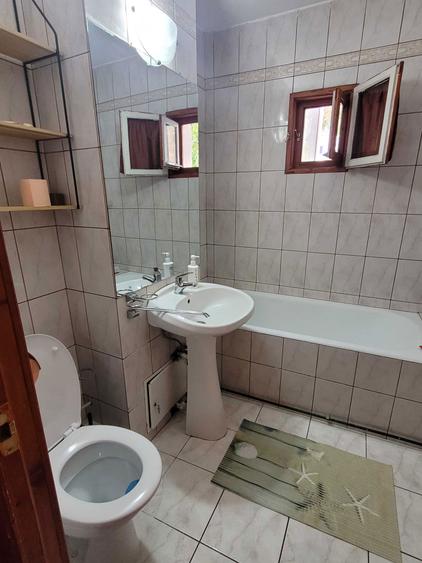 Apartament cu 2 camere decomandat în Nicolina