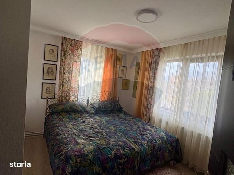 Casa / Vila cu 6 camere de vanzare - 7