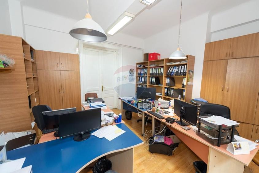 Spatiu de birouri de vanzare in zona Cismigiu - 14