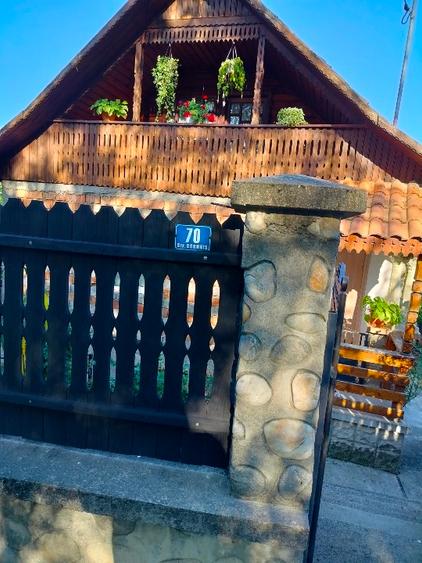 Casa localitatea Ocnita oras Ocnele Mari - 1